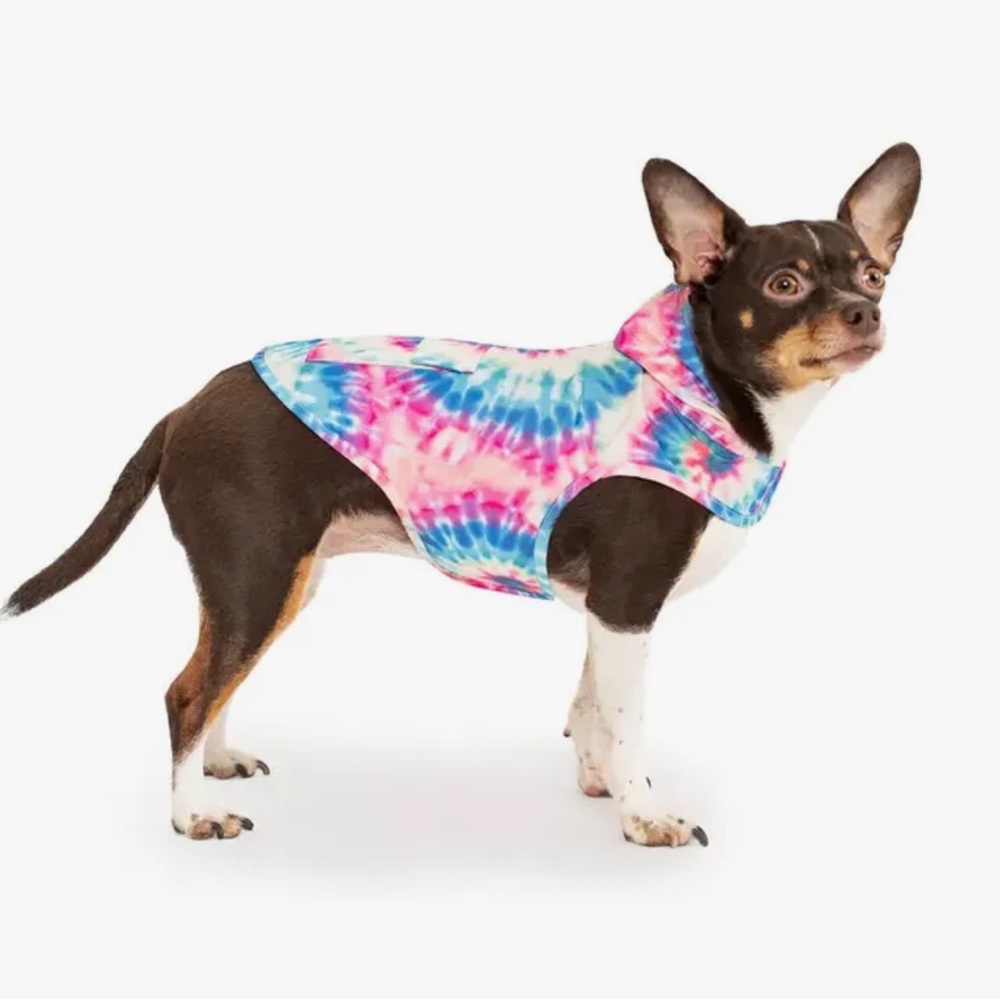 Canada Pooch Pick Me Poncho SZ 18